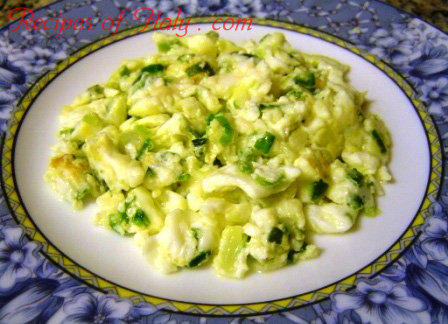 Scrambled Egg Whites with Onions Photo