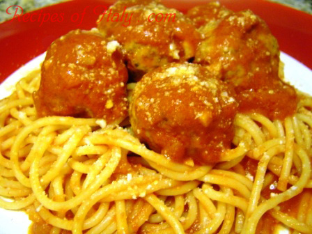 Spaghetti and Meat Balls Photo